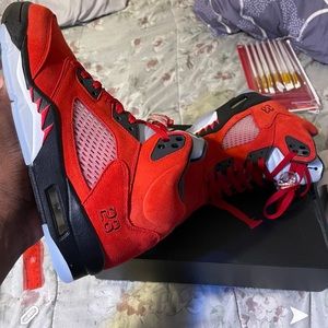 Raging bulls Jordan 5s brand new